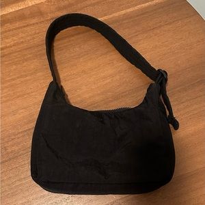BAGGU Mini Nylon Shoulder Bag in Black